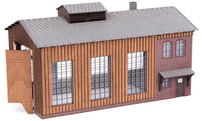HO Small Engine Shed w/Micro Motion Drv