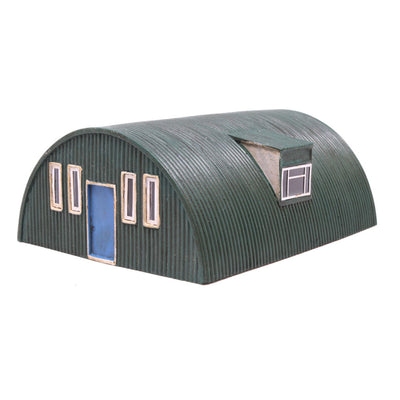 OO Corrugated Nissen Hut