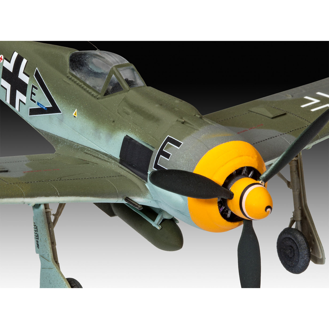 Revell - 1/72 Focke Wulf Fw190 F-8