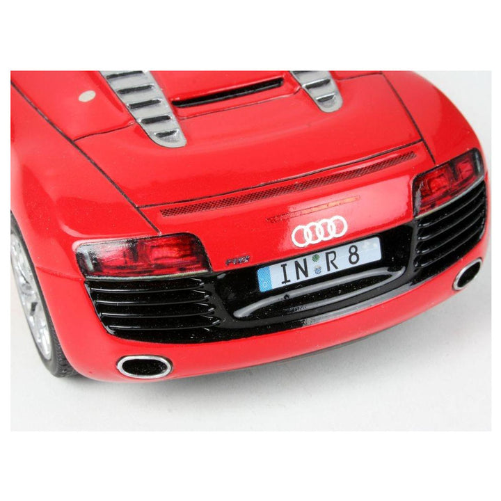 Revell - 1/24 Audi R8 Spyder