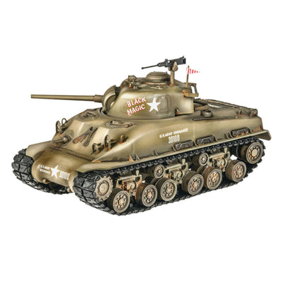 Revell - 1/35 M-4 Sherman Tank "Black Magic"
