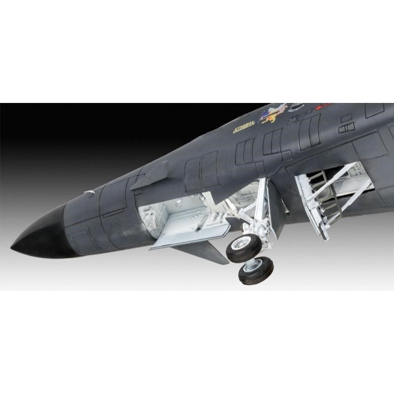 Revell 1/48 B-1B Bomber レベルモノグラム 【公式通販】
