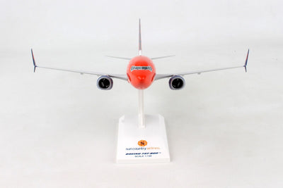 1/130 SUN COUNTRY B737800 New Livery