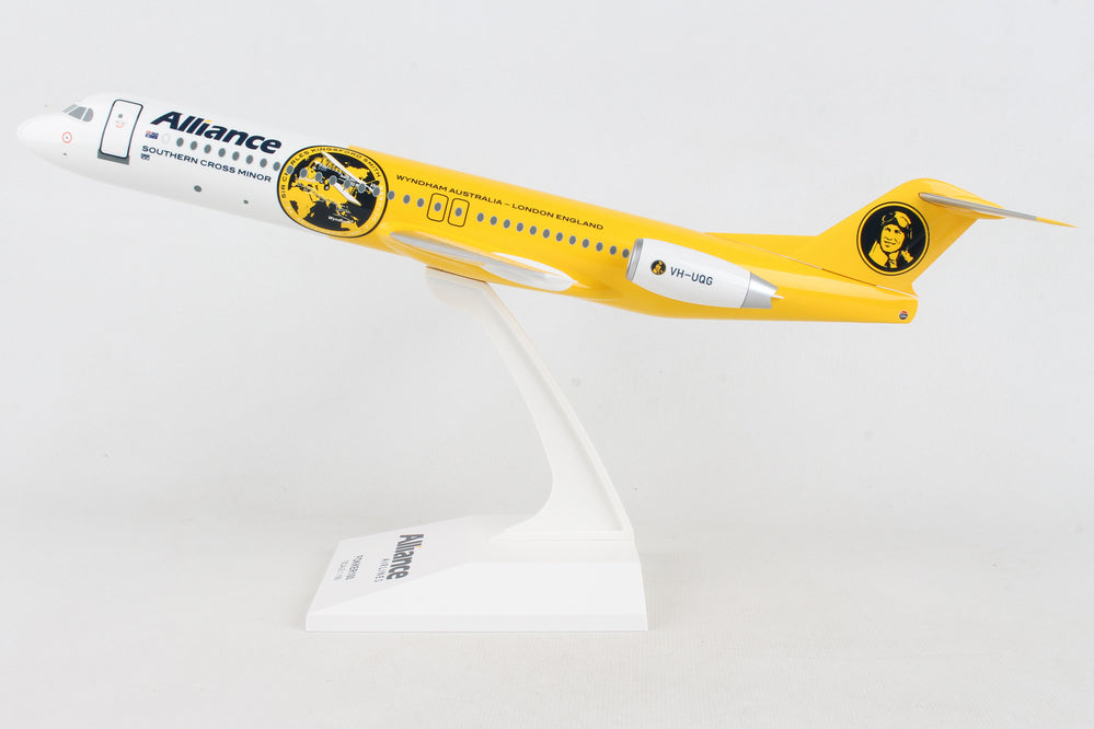 1/100 Alliance Airtlines Fokker F100 VHUQG Sir Charles Kingsford Smith Livery