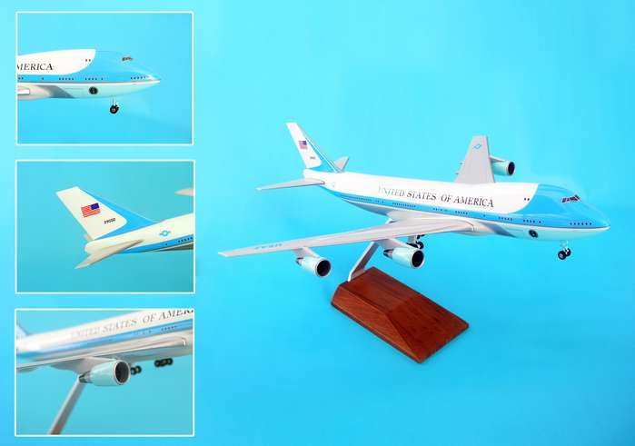 AIR FORCE ONE VC25 1/200 W/GEAR and WOOD STAND