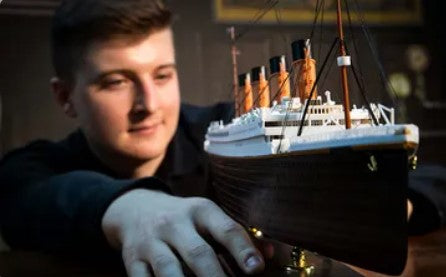 1400 RMS Titanic Gift Set