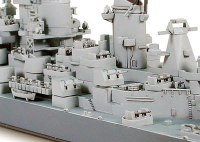 1/700 Waterline Series USS Navy Battleship BB63 Missouri