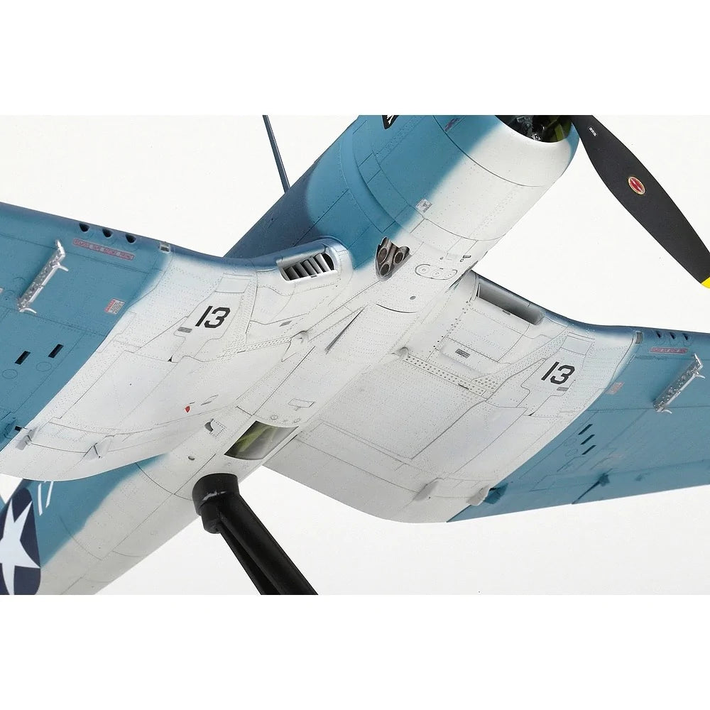 1/32 Vought F4U1 Corsair Birdcage
