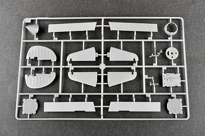 Trumpeter - Trumpeter 03227 1/32 P-40F Warhawk *AUS Decal* Plastic Model Kit