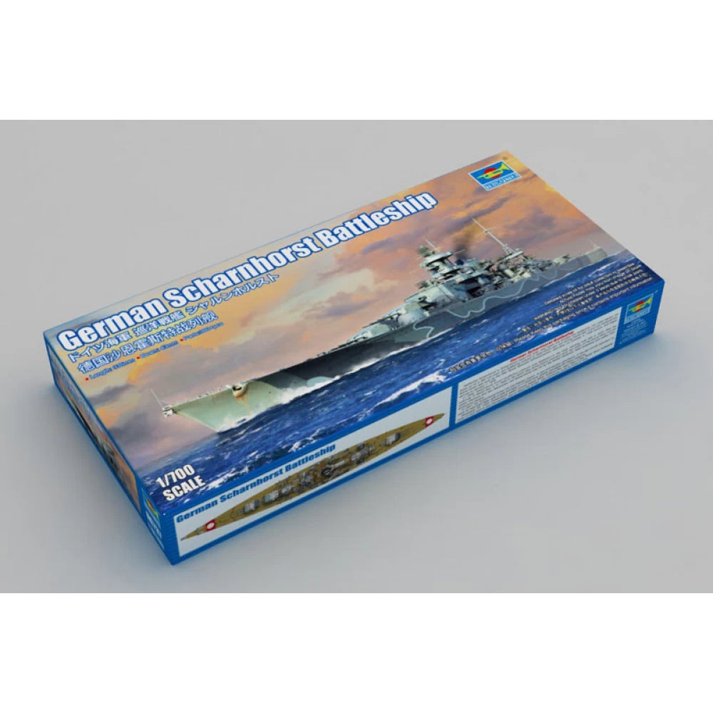 06737 1/700 German Scharnhorst Battleship Plastic Model Kit