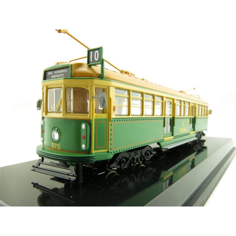 OO W class Melbourne Tram 975 The Met 12V electric