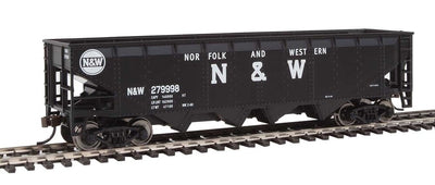 HO Trainline 40 Offset Quad Hopper Norfolk &Western