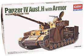 Academy 13233 1/35 German Panzer IV H W/Armor Plastic Model Kit