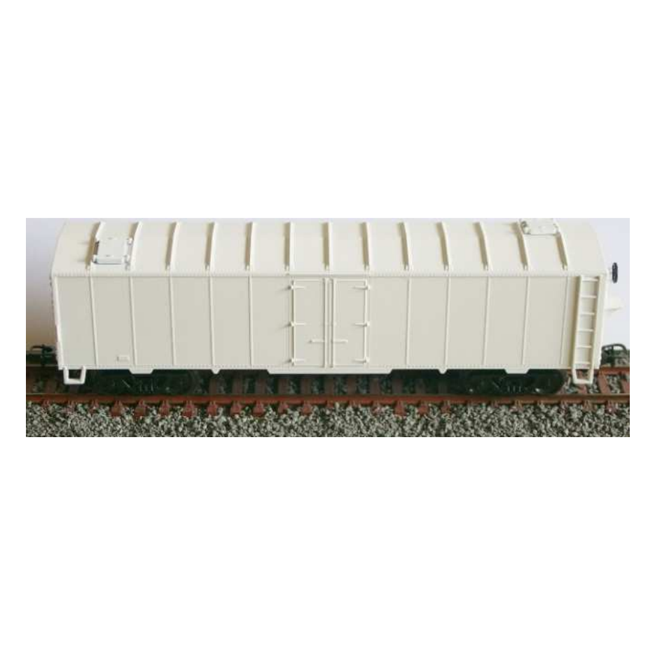 HO Refrigerator Car - White