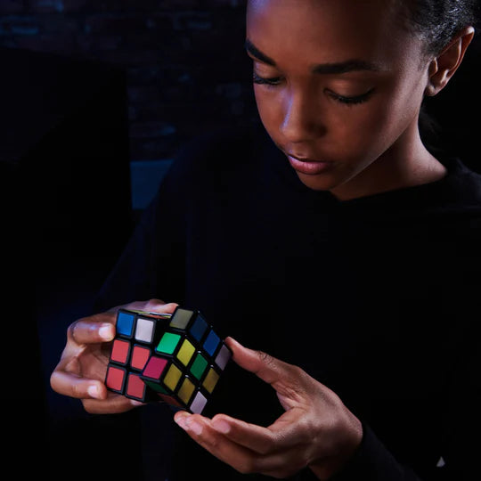 Rubiks Phantom Cube
