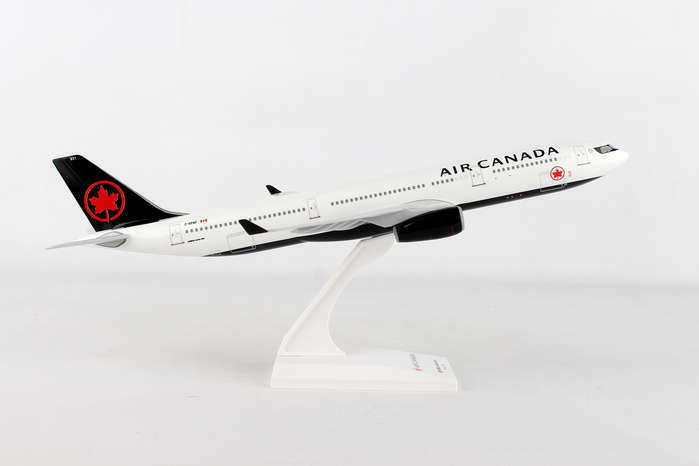 1/200 AIR CANADA A330300 New Livery