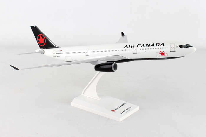 1/200 AIR CANADA A330300 New Livery
